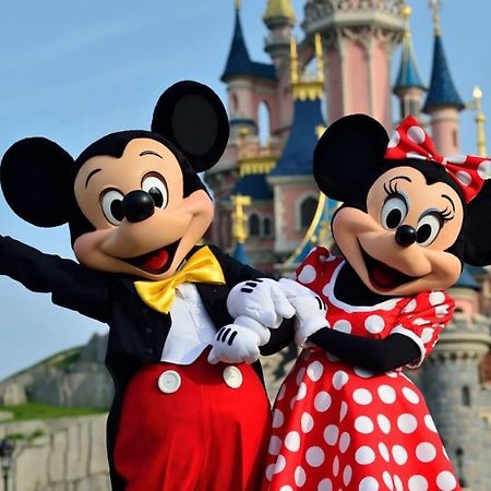 L'Olivier Centre Ville Parking Disneyland 4 Personnes Et 1 Bebe Bailly-Romainvilliers Εξωτερικό φωτογραφία